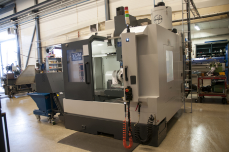 YCM FX380A 5-axlig flerop. 2013